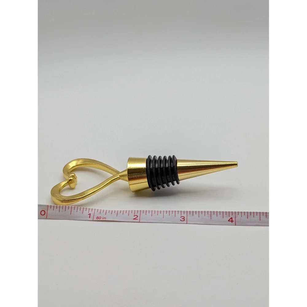 Gold Tone Heart Wine Bottle Stopper Decorative Barware Rubber Seal 4.5